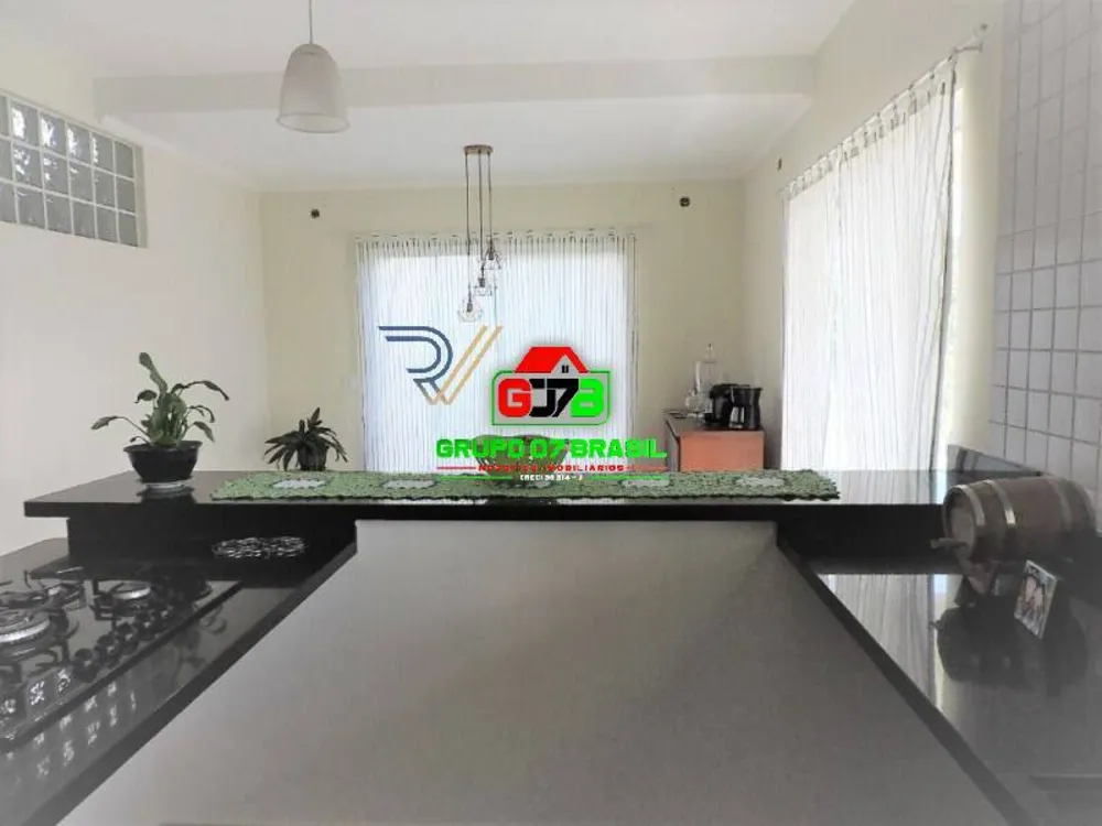 Casa, 3 quartos, 300 m² - Foto 11