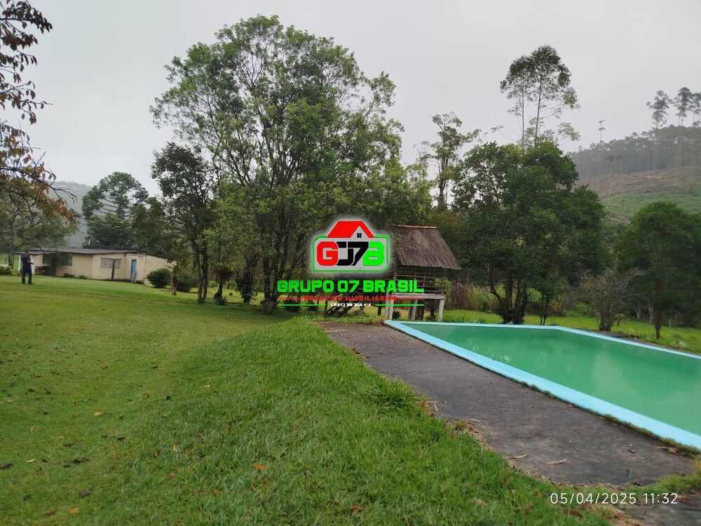 Sítio à venda com 4 quartos, 100m² - Foto 2