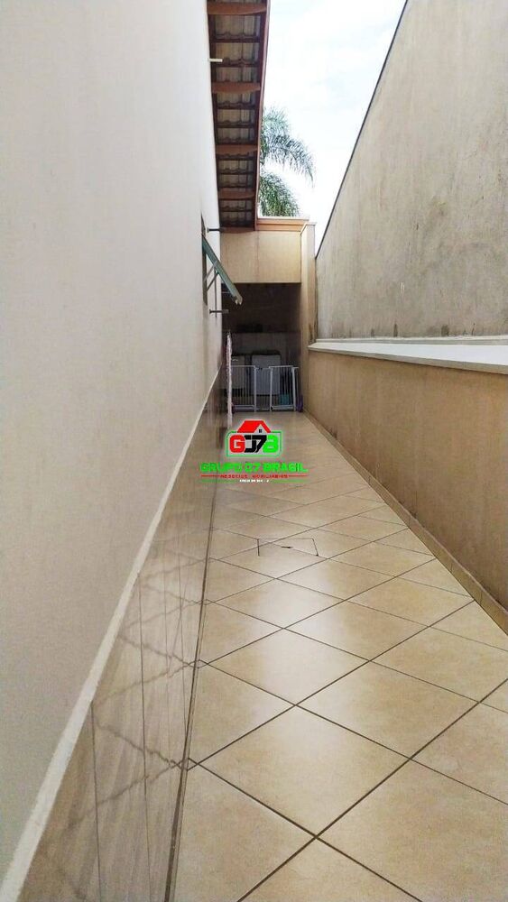 Casa, 3 quartos, 104 m² - Foto 2