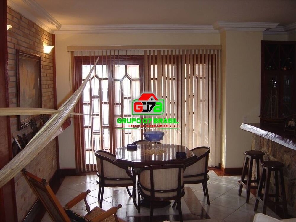 Sobrado, 5 quartos, 450 m² - Foto 1