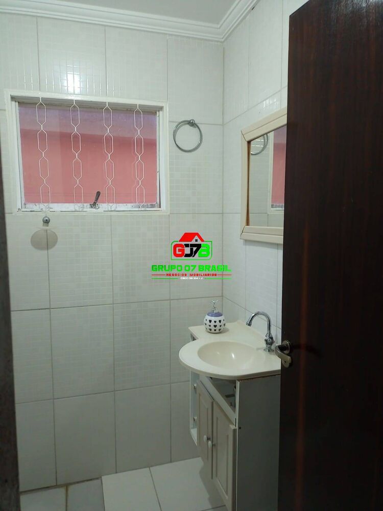 Casa, 3 quartos, 130 m² - Foto 2
