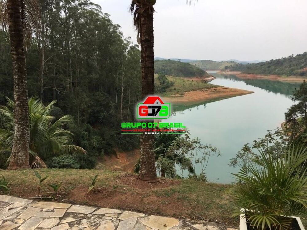 Chácara à venda com 2 quartos, 5600m² - Foto 3
