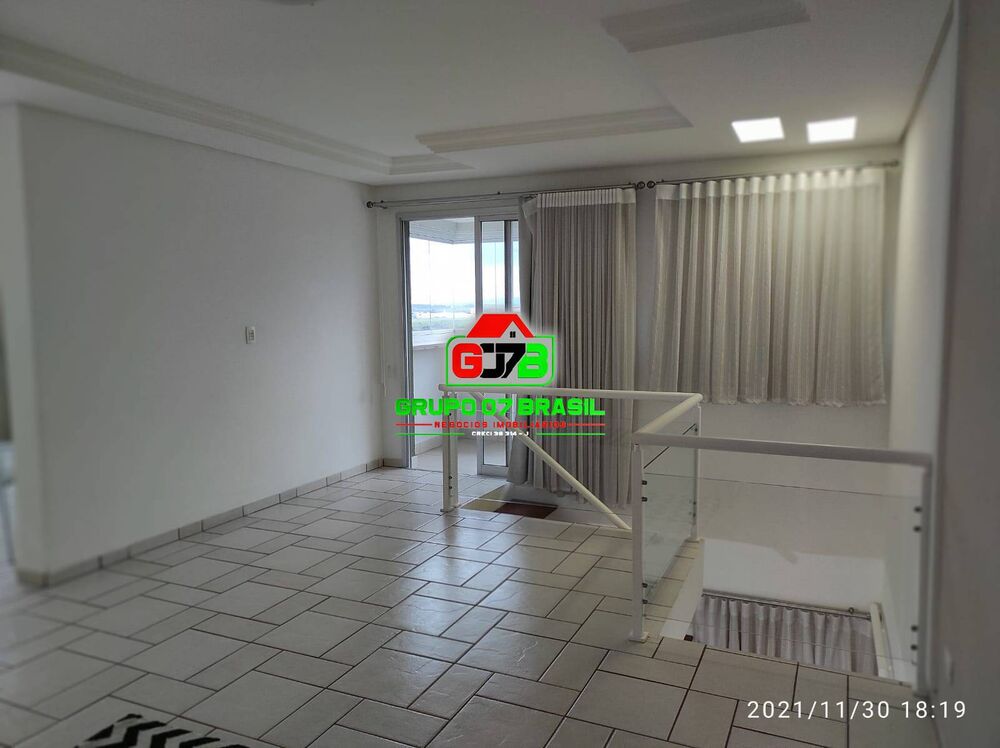 Apartamento à venda com 3 quartos, 240m² - Foto 13