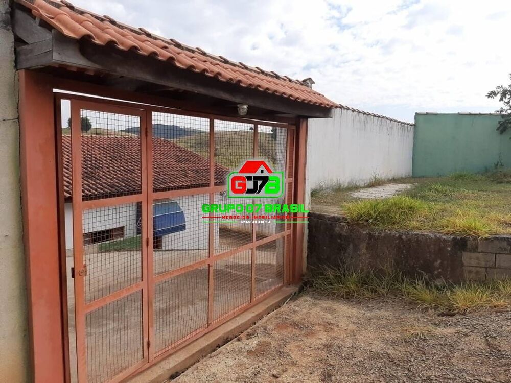 Chácara à venda com 3 quartos, 150m² - Foto 1