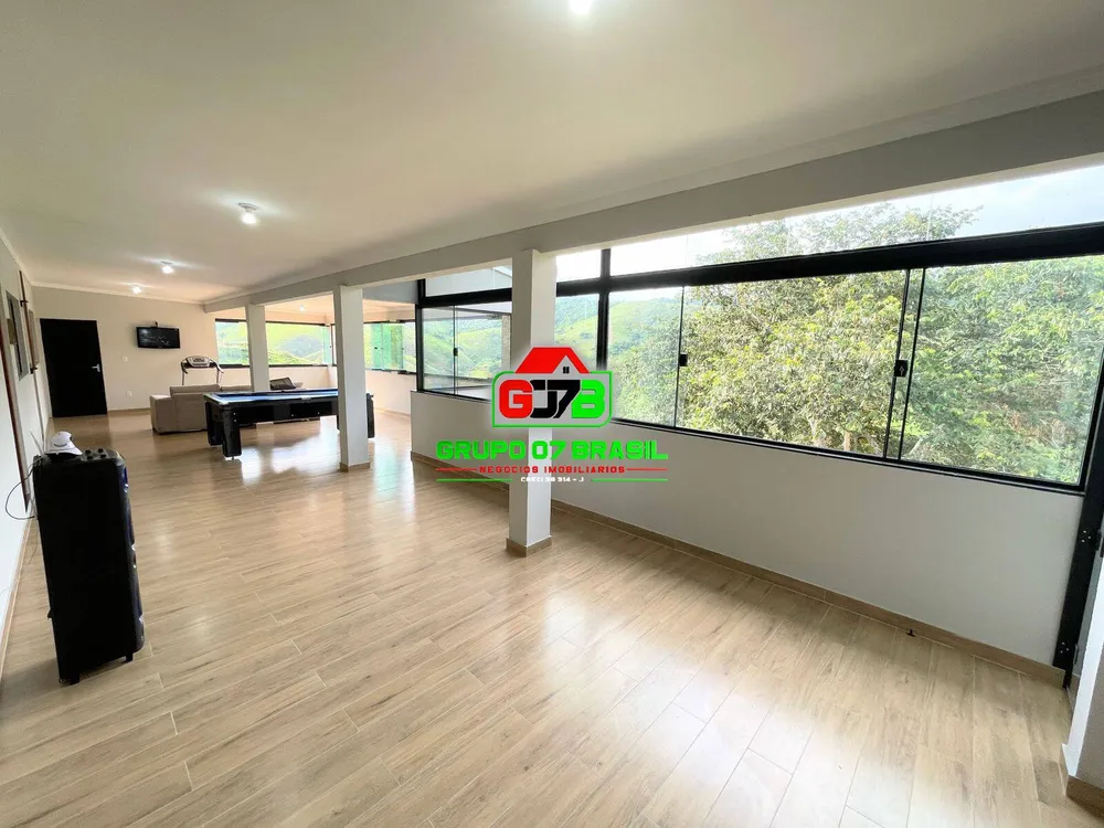 Chácara, 4 quartos, 4000 m² - Foto 1