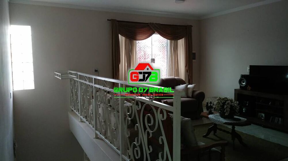 Casa, 4 quartos, 200 m² - Foto 1