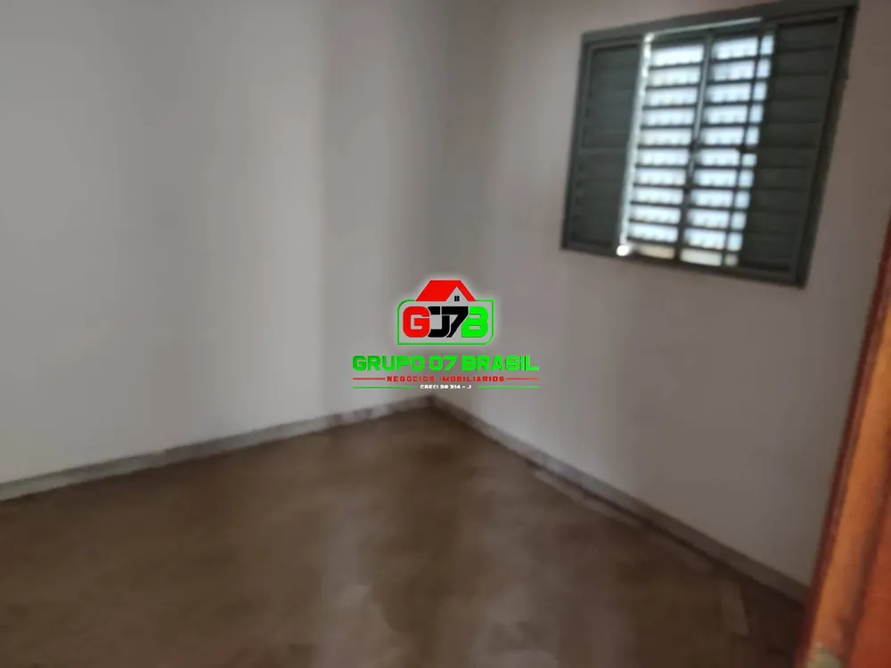 Chácara, 4 quartos, 2000 m² - Foto 2
