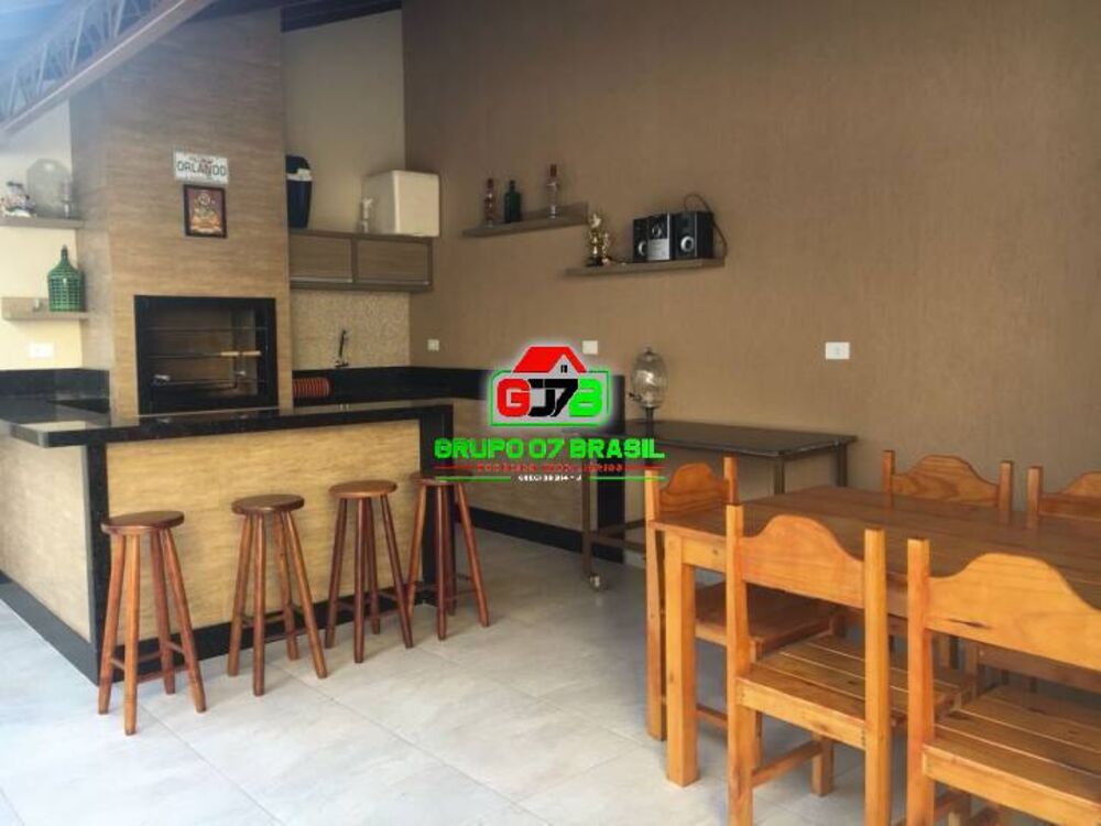 Casa, 3 quartos, 250 m² - Foto 2
