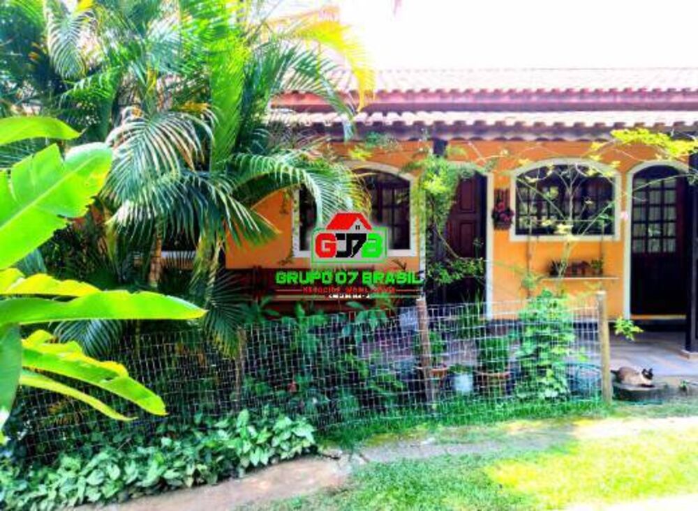 Casa à venda com 2 quartos, 60m² - Foto 1