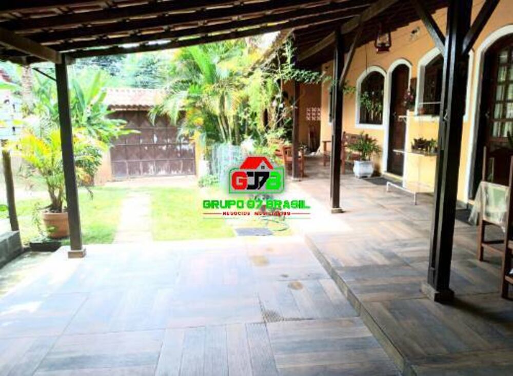 Casa à venda com 2 quartos, 60m² - Foto 3