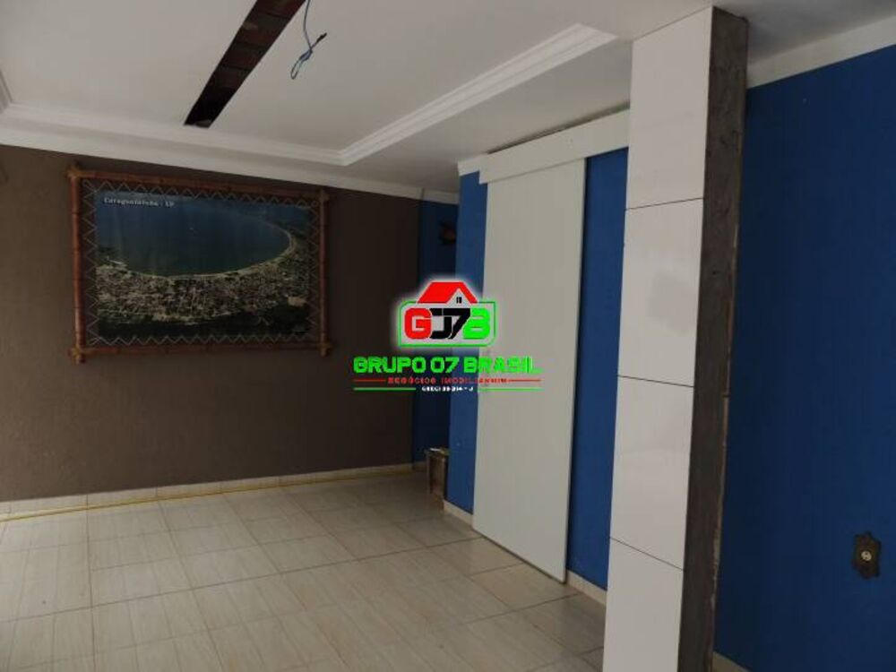 Casa, 5 quartos, 325 m² - Foto 2