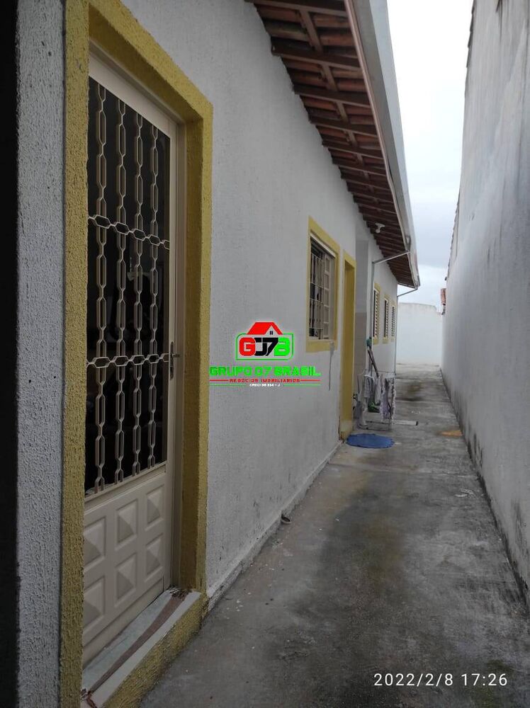 Casa à venda e aluguel com 3 quartos, 79m² - Foto 2