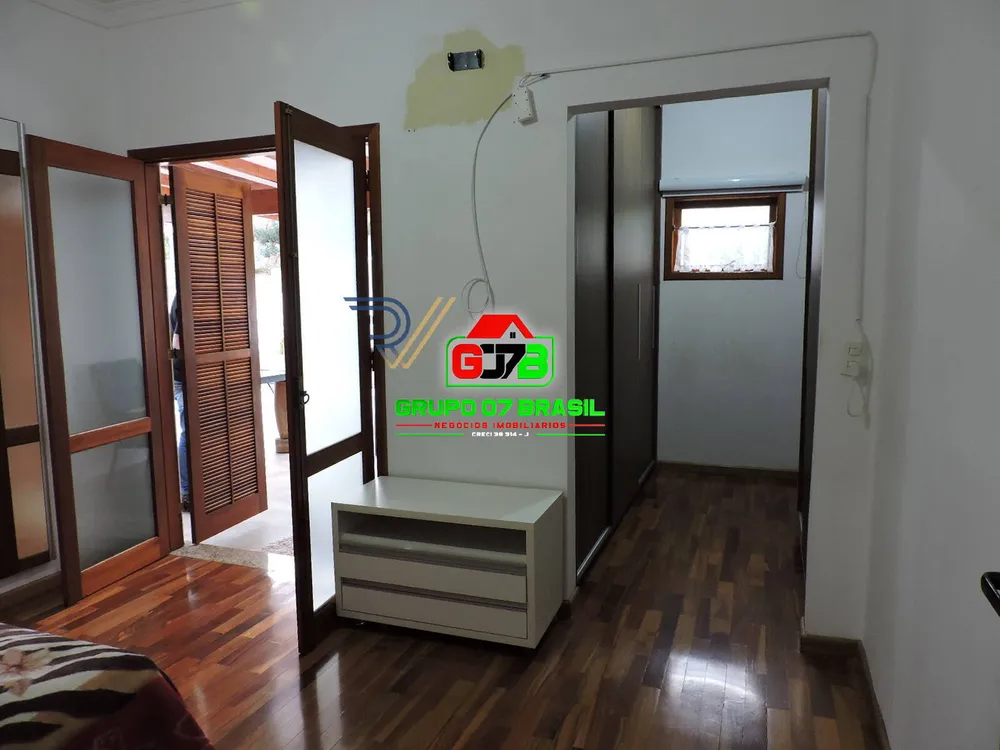 Casa, 4 quartos, 244 m² - Foto 8