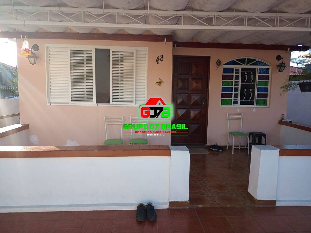 Casa, 3 quartos, 220 m² - Foto 1