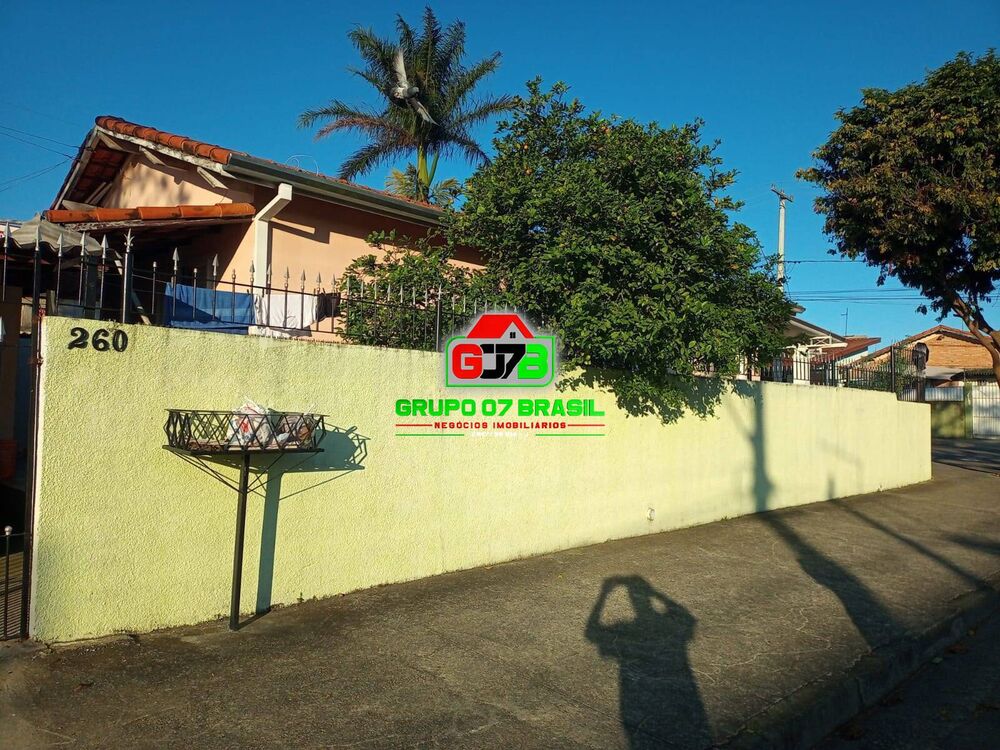 Casa, 3 quartos, 220 m² - Foto 2