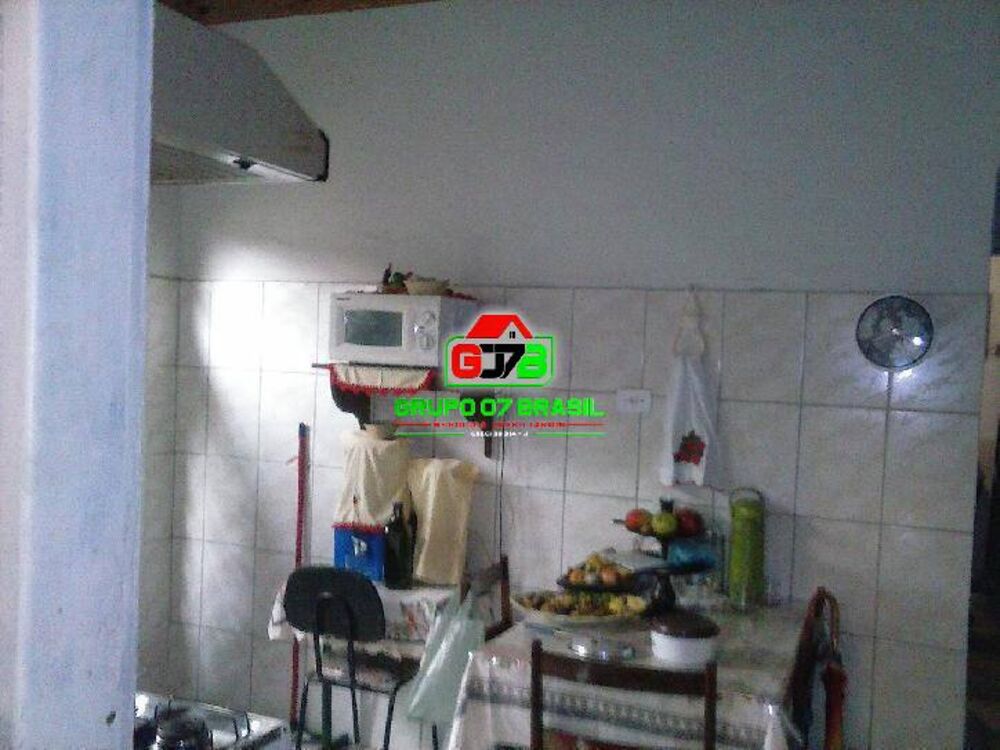 Casa, 4 quartos, 214 m² - Foto 1