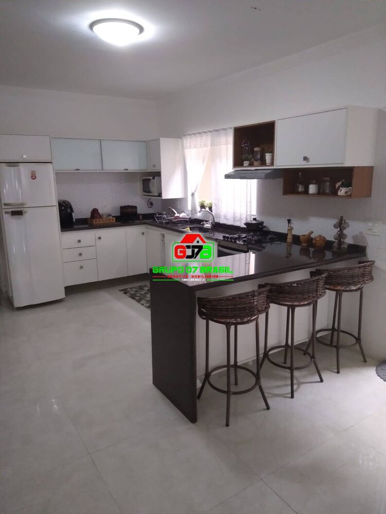 Casa, 3 quartos, 120 m² - Foto 2