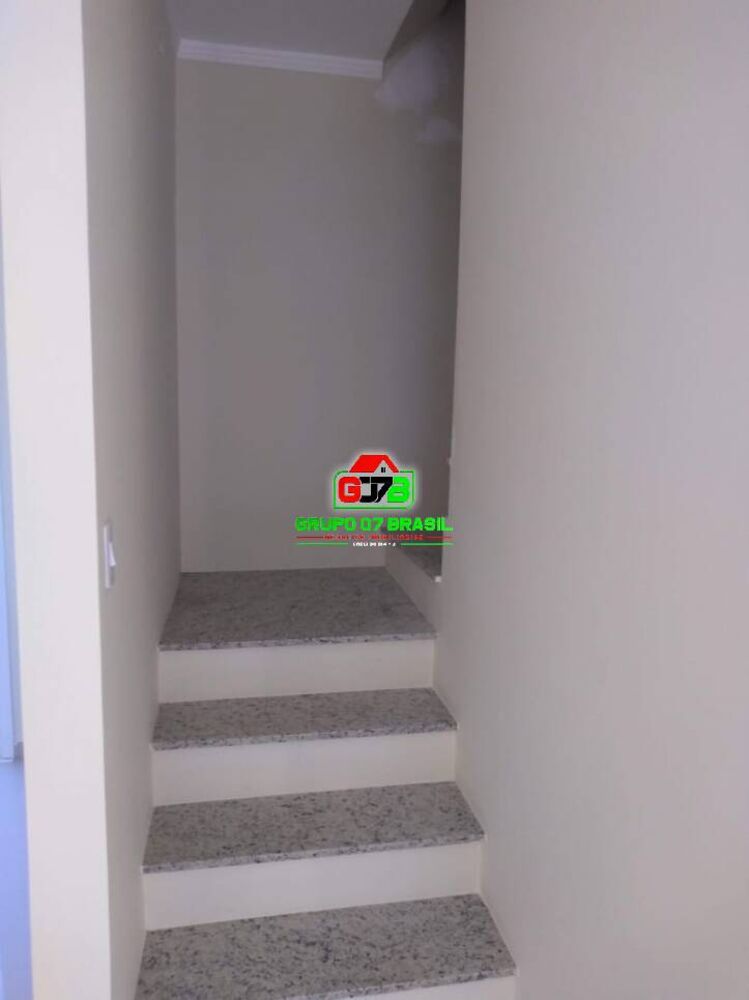 Casa, 2 quartos, 70 m² - Foto 1