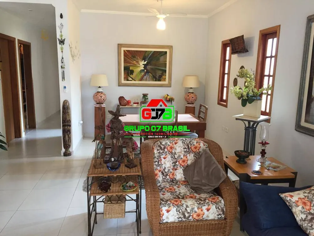 Casa, 3 quartos, 140 m² - Foto 1