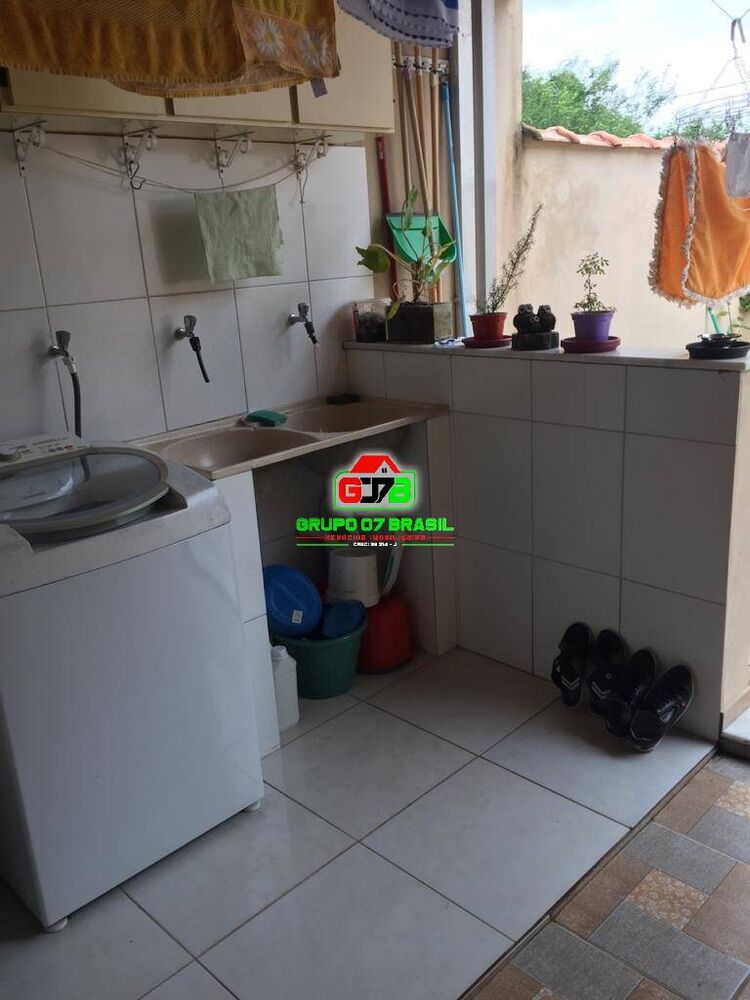 Casa, 3 quartos, 140 m² - Foto 2