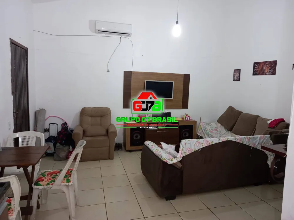Casa, 3 quartos, 240 m² - Foto 2