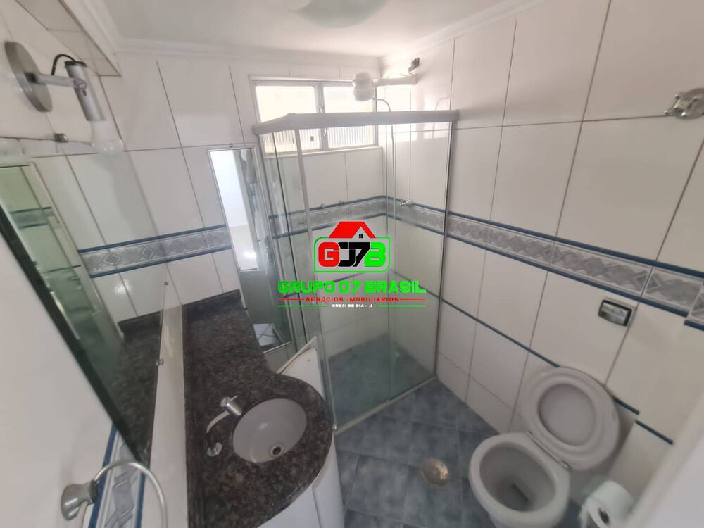 Apartamento à venda com 3 quartos, 113m² - Foto 2