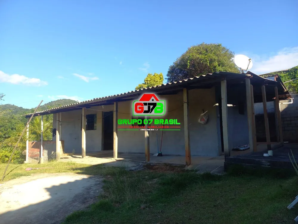 Chácara, 3 quartos, 1575 m² - Foto 2