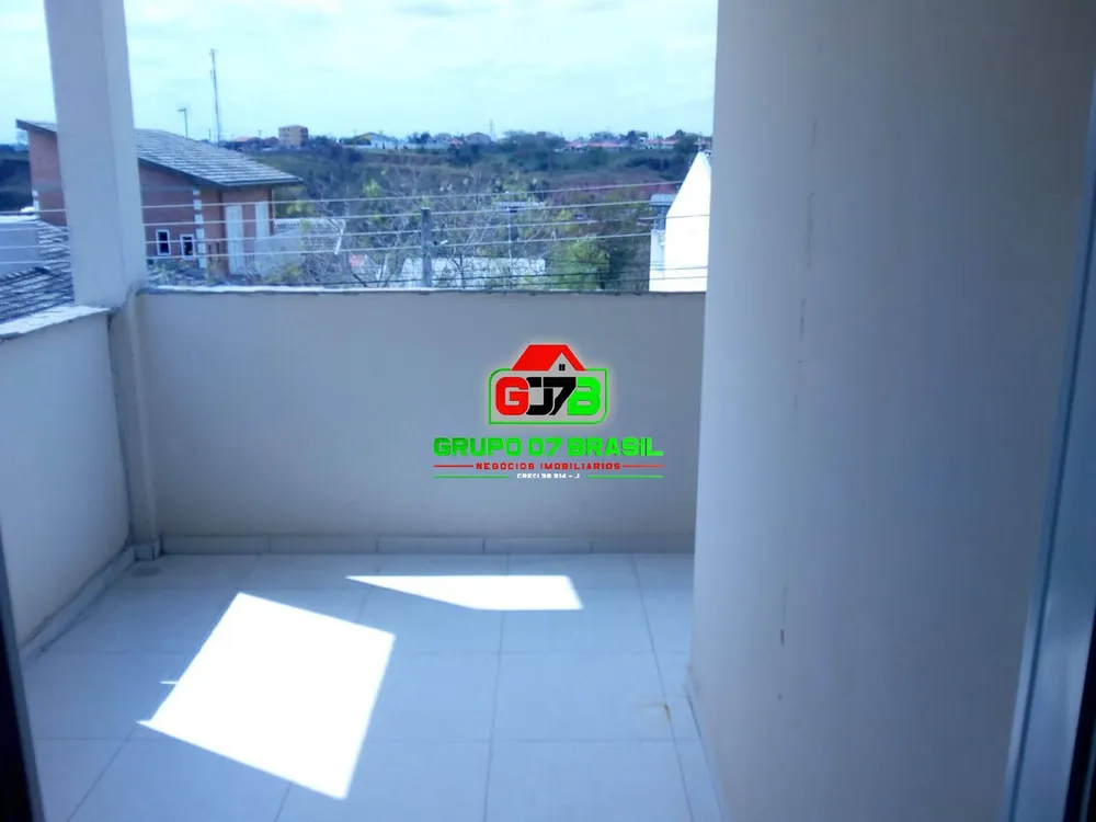 Casa, 4 quartos, 235 m² - Foto 1