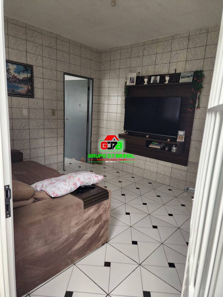 Casa, 2 quartos, 53 m² - Foto 1