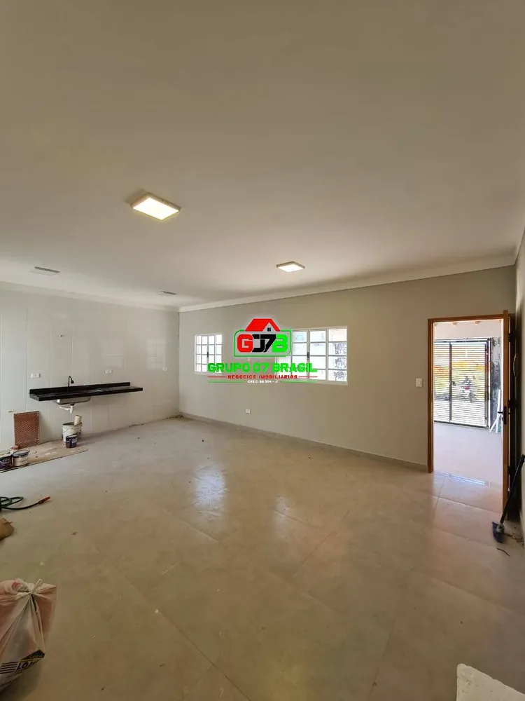 Casa, 3 quartos, 130 m² - Foto 1