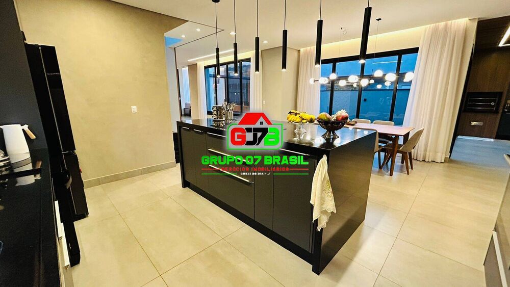 Casa, 4 quartos, 322 m² - Foto 4