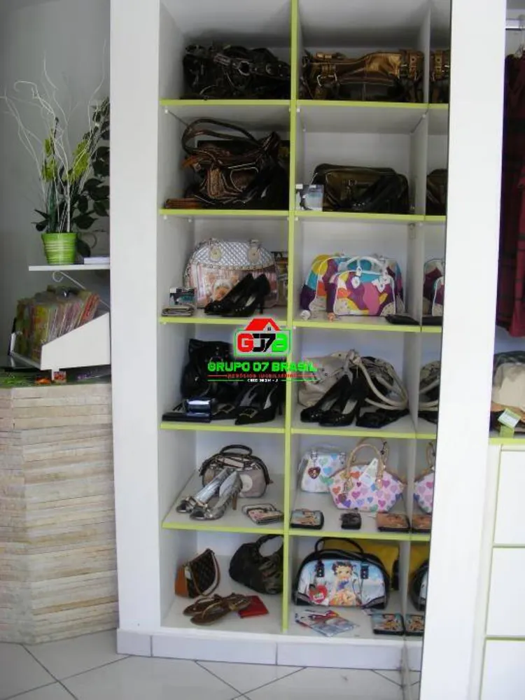 Casa, 2 quartos, 200 m² - Foto 2