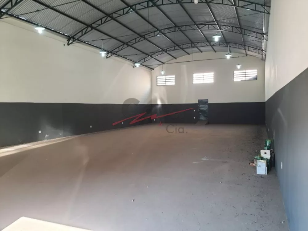 Prédio Inteiro para alugar com 1 quarto, 281m² - Foto 3