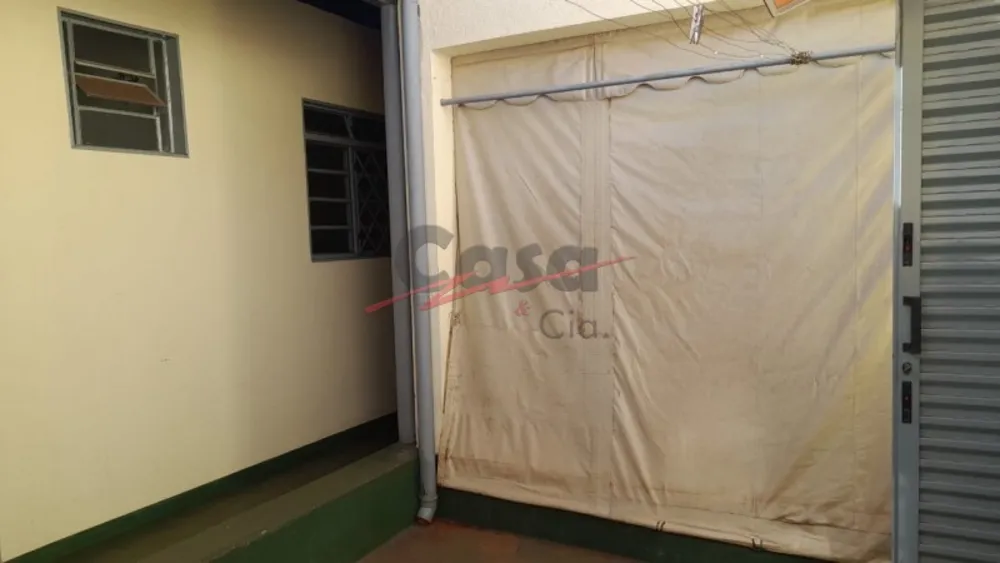 Casa, 3 quartos, 180 m² - Foto 1