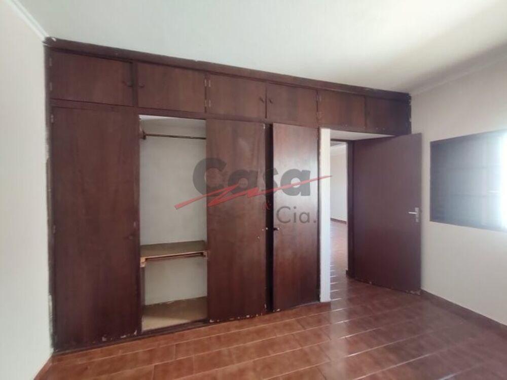 Sobrado, 3 quartos, 216 m² - Foto 1