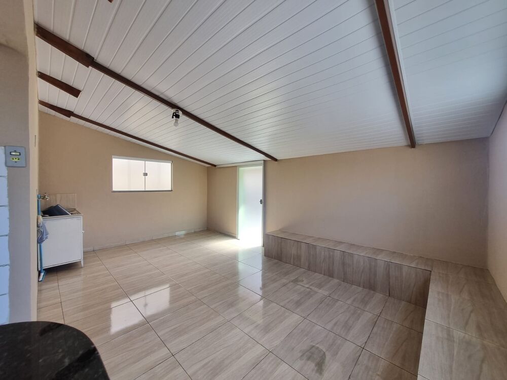 Casa, 2 quartos, 180 m² - Foto 4