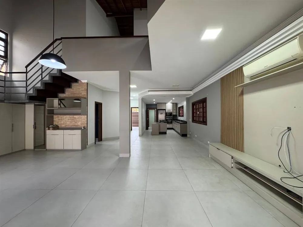 Sobrado, 4 quartos, 297 m² - Foto 8