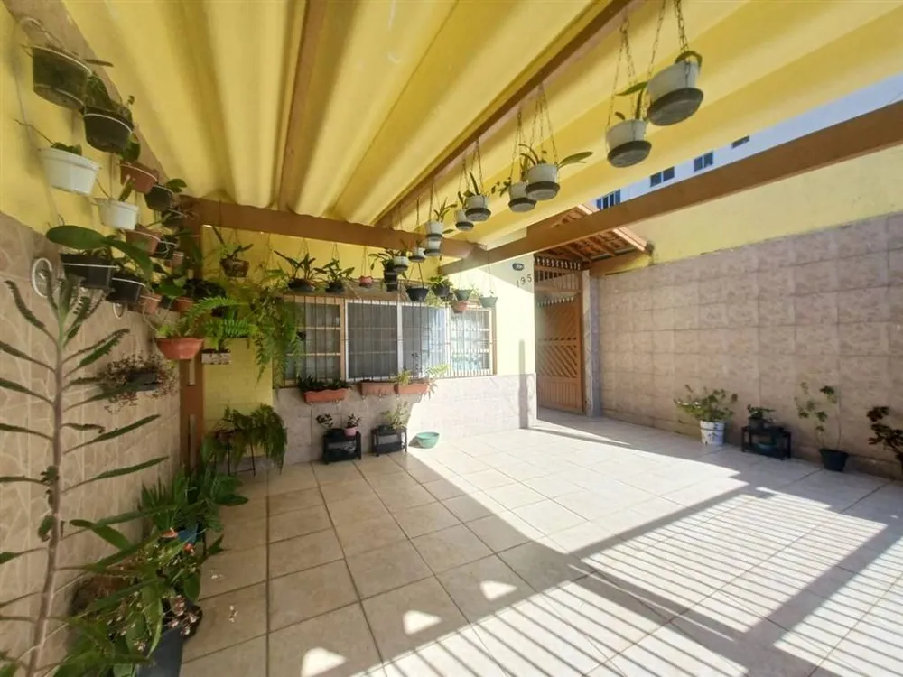 Casa, 3 quartos, 186 m² - Foto 2