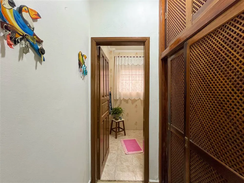 Sobrado, 4 quartos, 254 m² - Foto 2