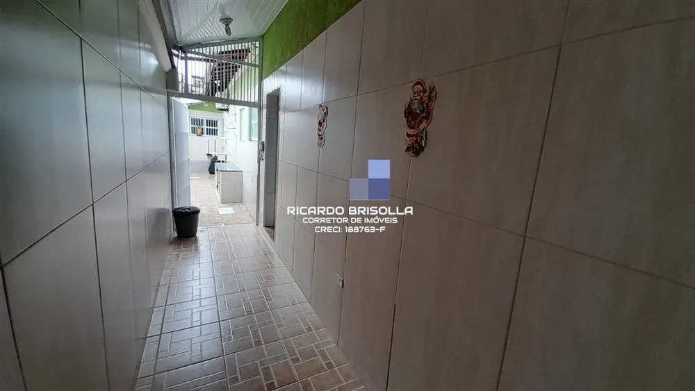 Casa, 4 quartos, 250 m² - Foto 3