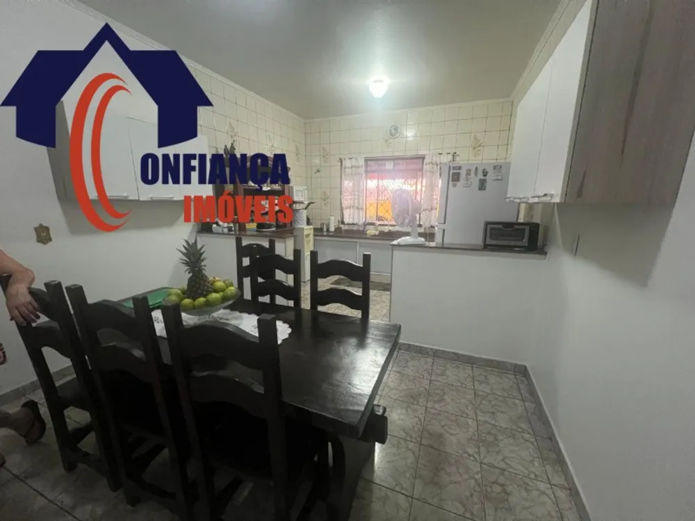 Casa, 3 quartos, 270 m² - Foto 3