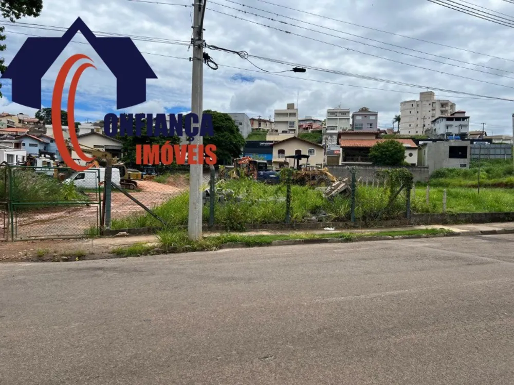 Loteamento e Condomínio, 845 m² - Foto 1