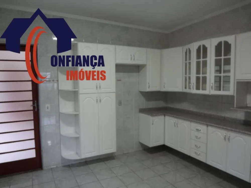 Casa, 3 quartos, 200 m² - Foto 4