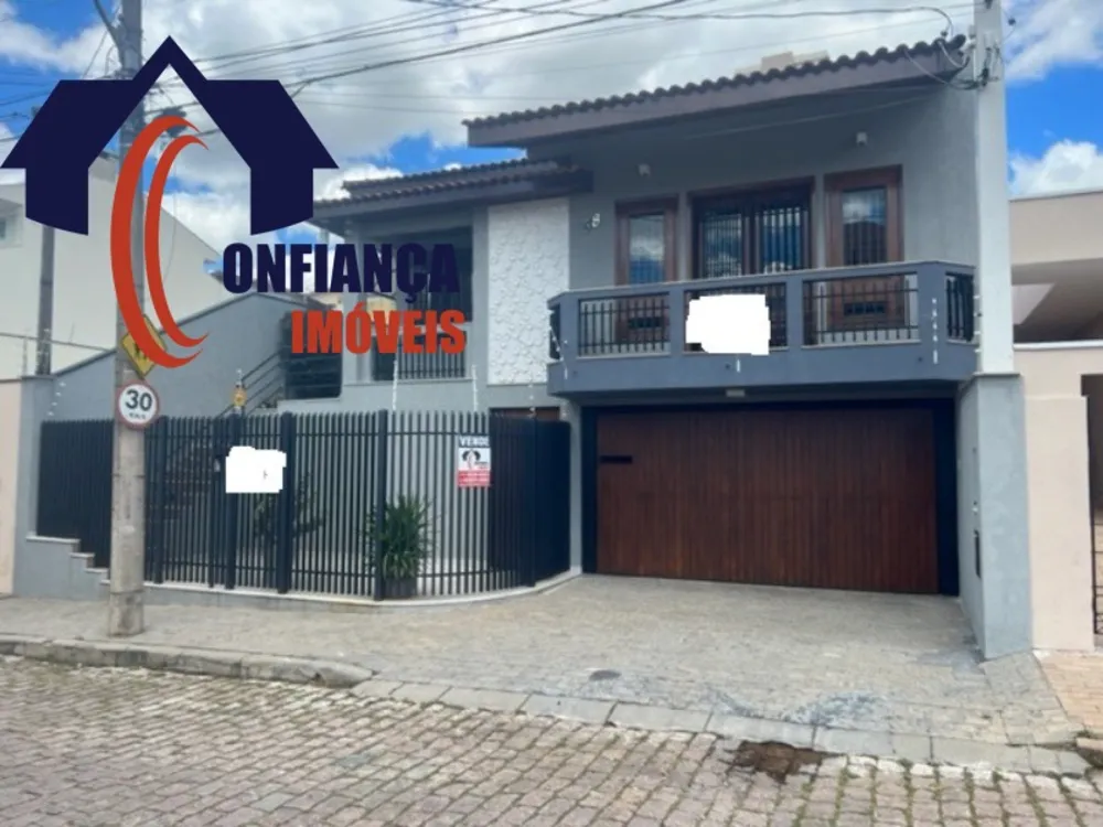 Casa, 3 quartos, 290 m² - Foto 1