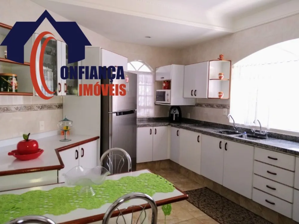 Casa, 3 quartos, 250 m² - Foto 6
