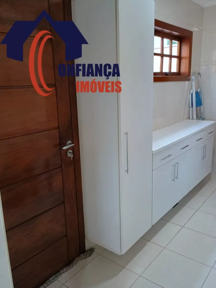 Casa, 3 quartos, 454 m² - Foto 1