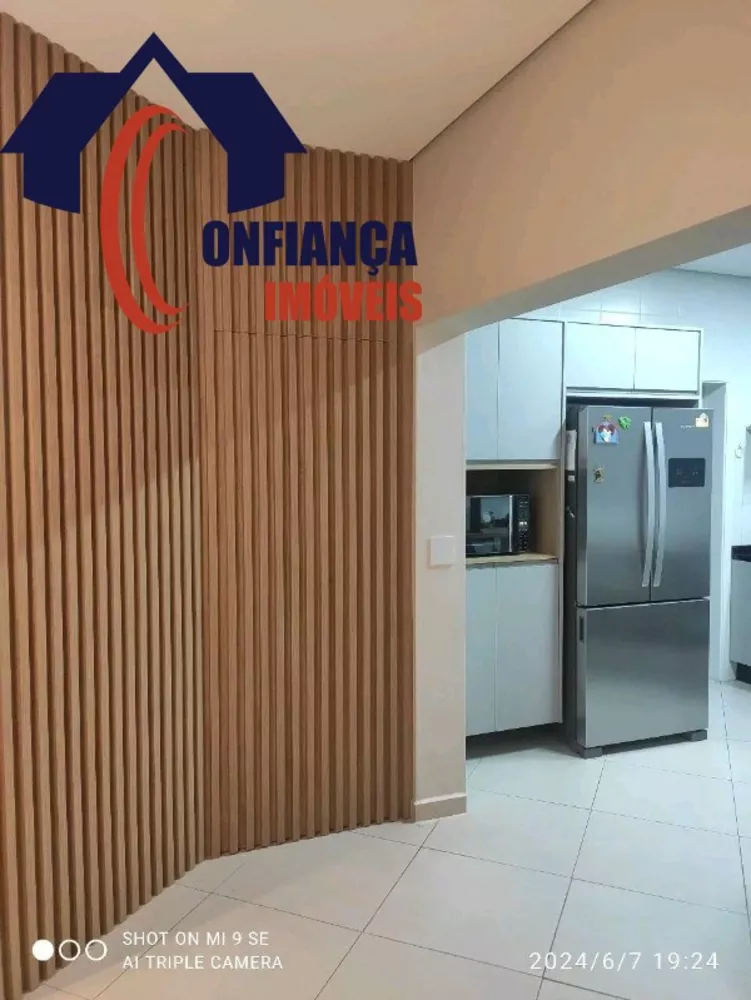Casa, 3 quartos, 360 m² - Foto 2