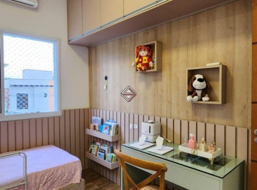 Casa, 3 quartos, 168 m² - Foto 2