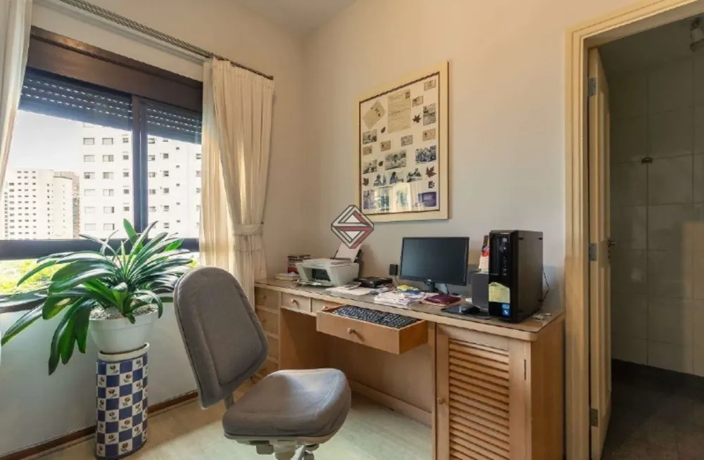 Apartamento, 4 quartos, 242 m² - Foto 13