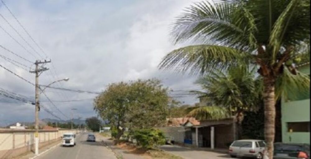 Terreno à venda com 1 quarto, 207m² - Foto 2